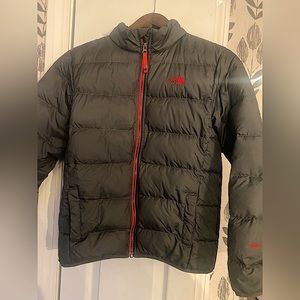 The NorthFace boys goose down puffer coat